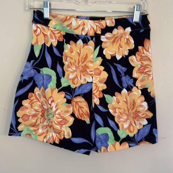 Boston Proper Pickleball / Casualwear Skort - Picture 3 of 8